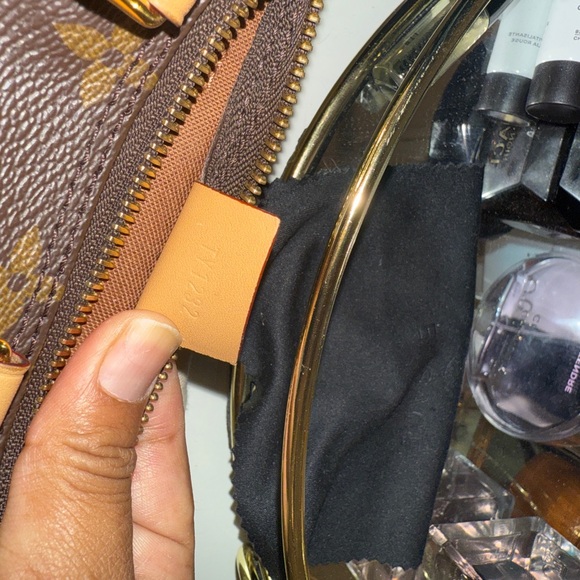 BAG IS  SOLD! :) Louis Vuitton Nano Speedy Monogram with Adjustable Strap - Picture 10 of 12